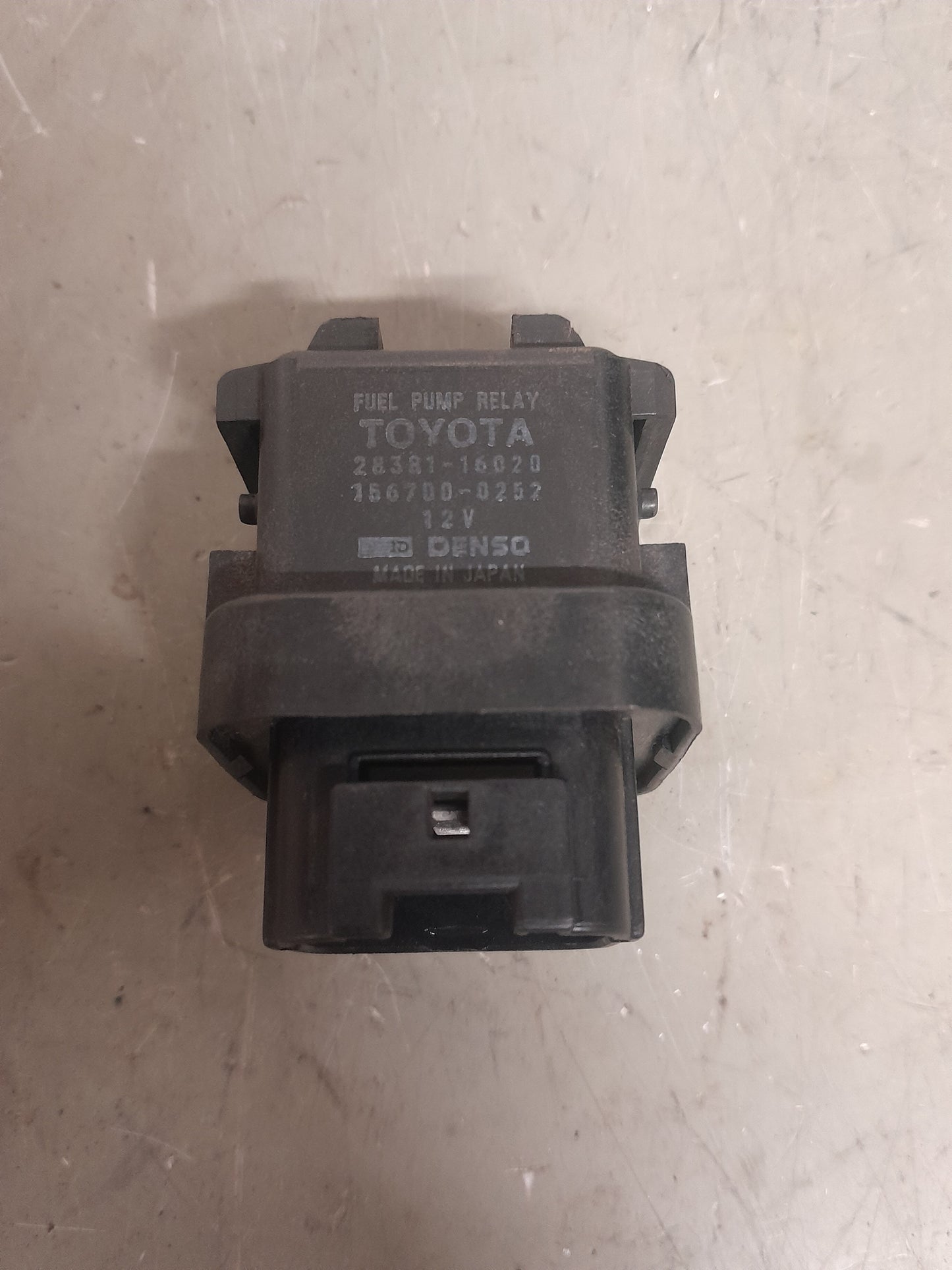 Toyota Landcruiser Fuel Pump Relay – Wrek King