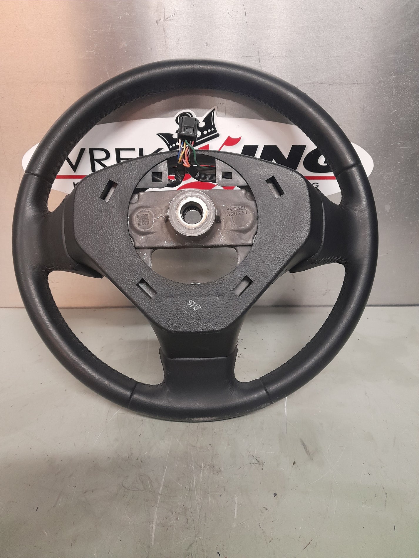 Suzuki Grand Vitara Steering Wheel – Wrek King